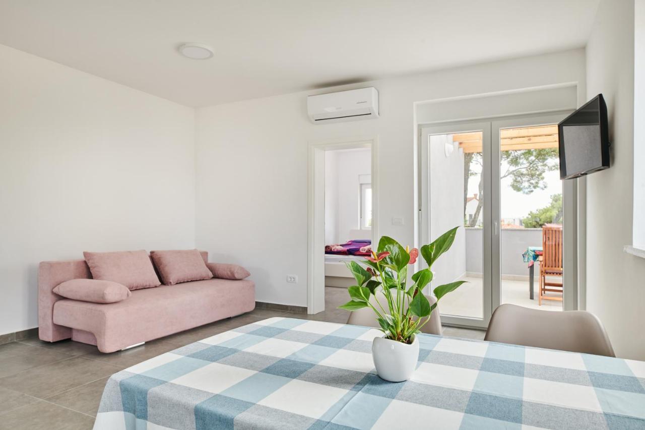 Apartmani Ivana Umag Exterior photo